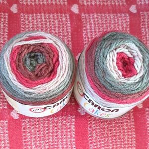 Caron cakes yarn